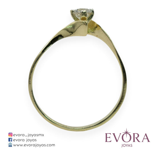 Anillo Compromiso Cruzado Zirconia de Oro 10k