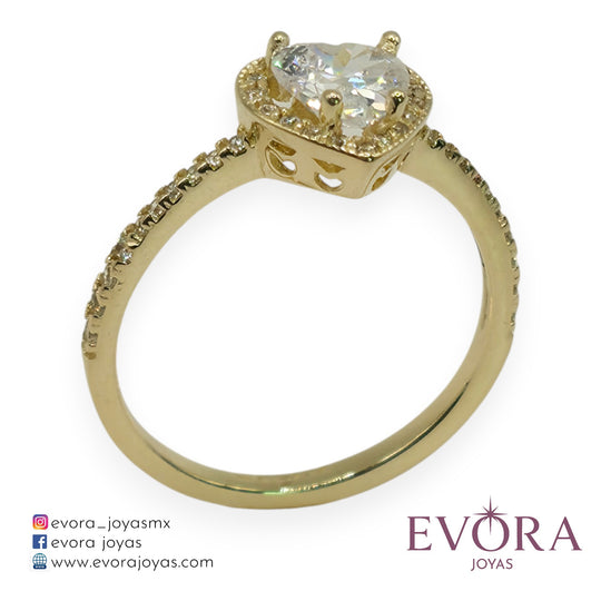 Anillo Corazon Zirconia blanco de Oro 10k